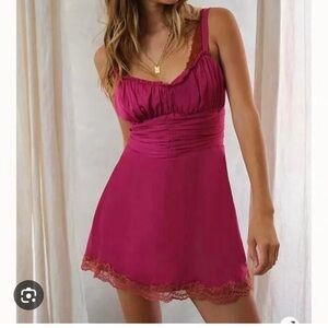 Elegant Pink Lace Trim Dress